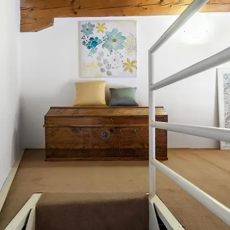 A Casa Nuccia Mansarda By Solutions דירה קומו