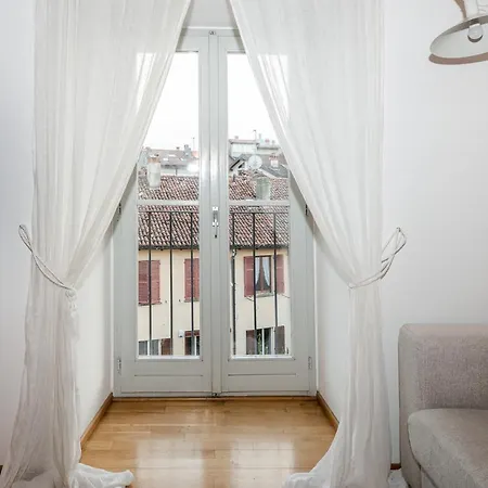 A Casa Nuccia Mansarda By Solutions * קומו