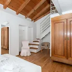 A Casa Nuccia Mansarda By Solutions דירה קומו