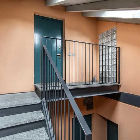 아파트 A Casa Nuccia Mansarda By Solutions *