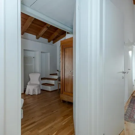 Apartamento A Casa Nuccia Mansarda By Solutions