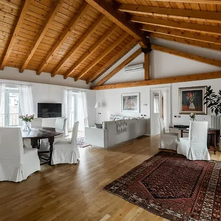 Appartement A Casa Nuccia Mansarda By Solutions